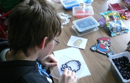 Taller de Hama Beads Pop Art - Foto 1